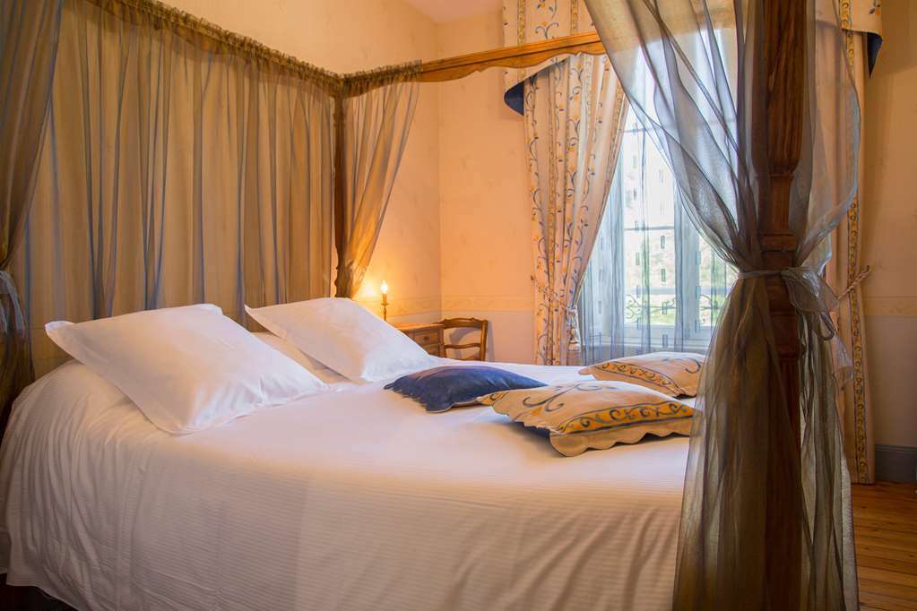Chateau De La Richerie Beaurepaire  Phòng bức ảnh